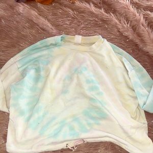 Tie dye spiral cropped sweatshirt🤍